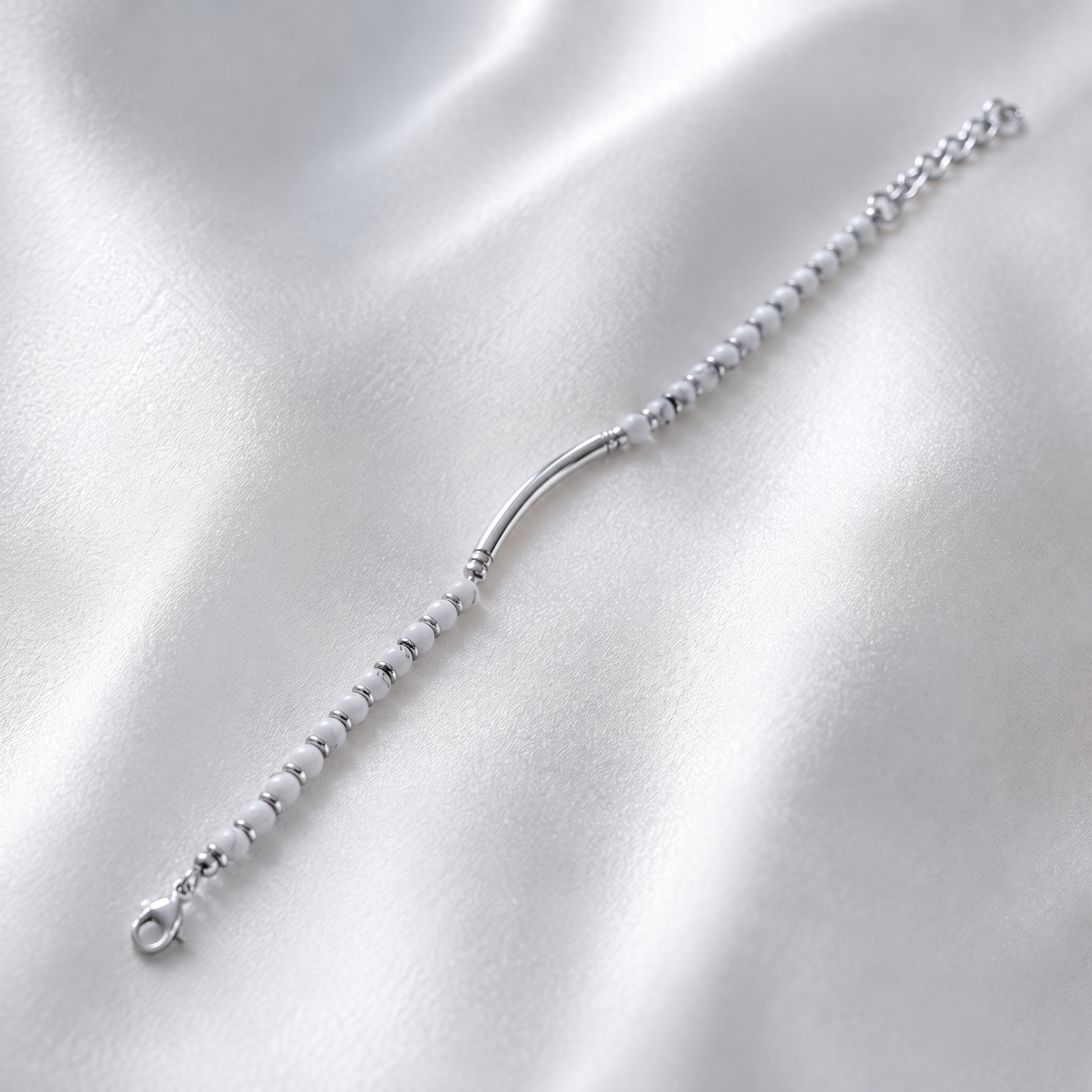 WHITE CURVE