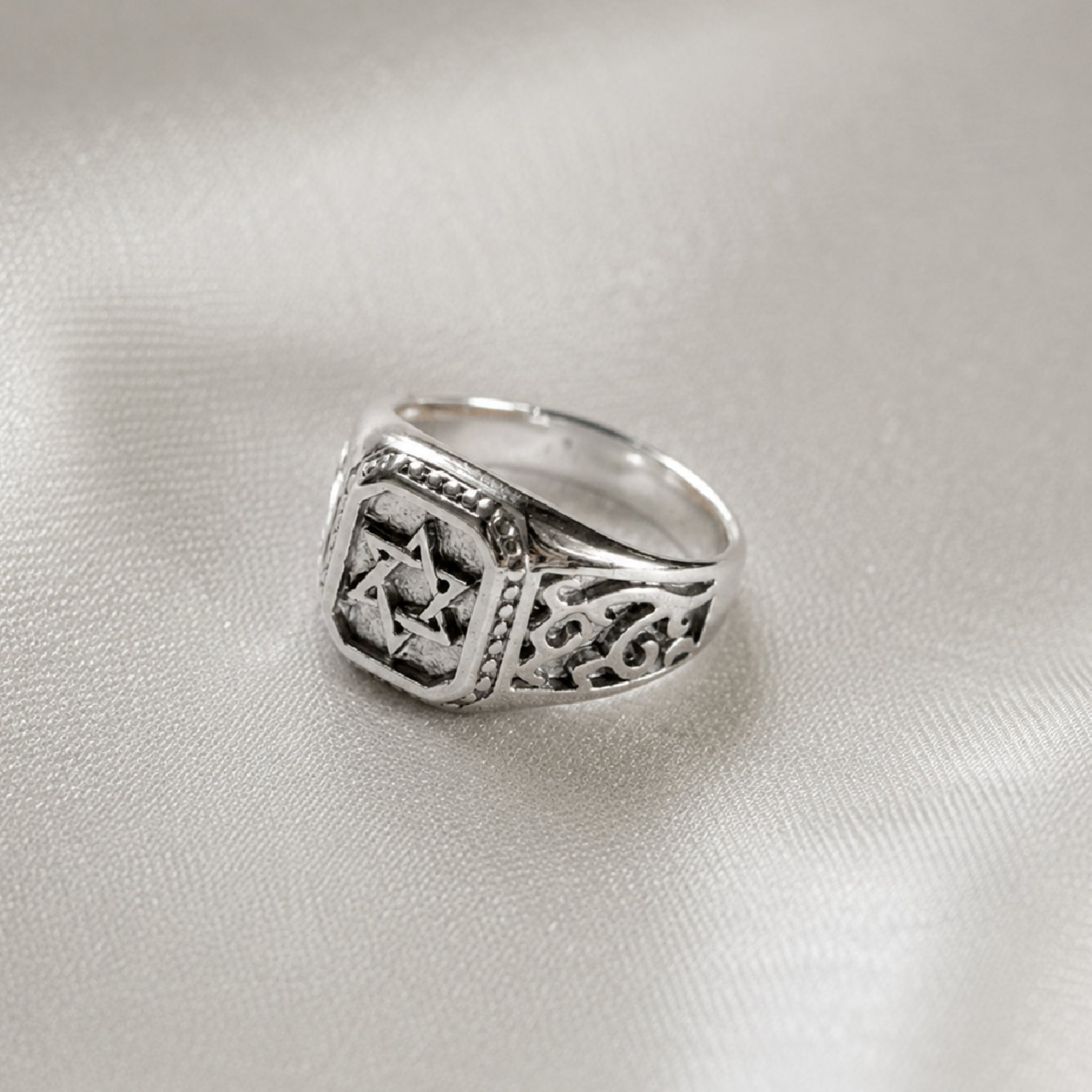 ARGENT EDGE