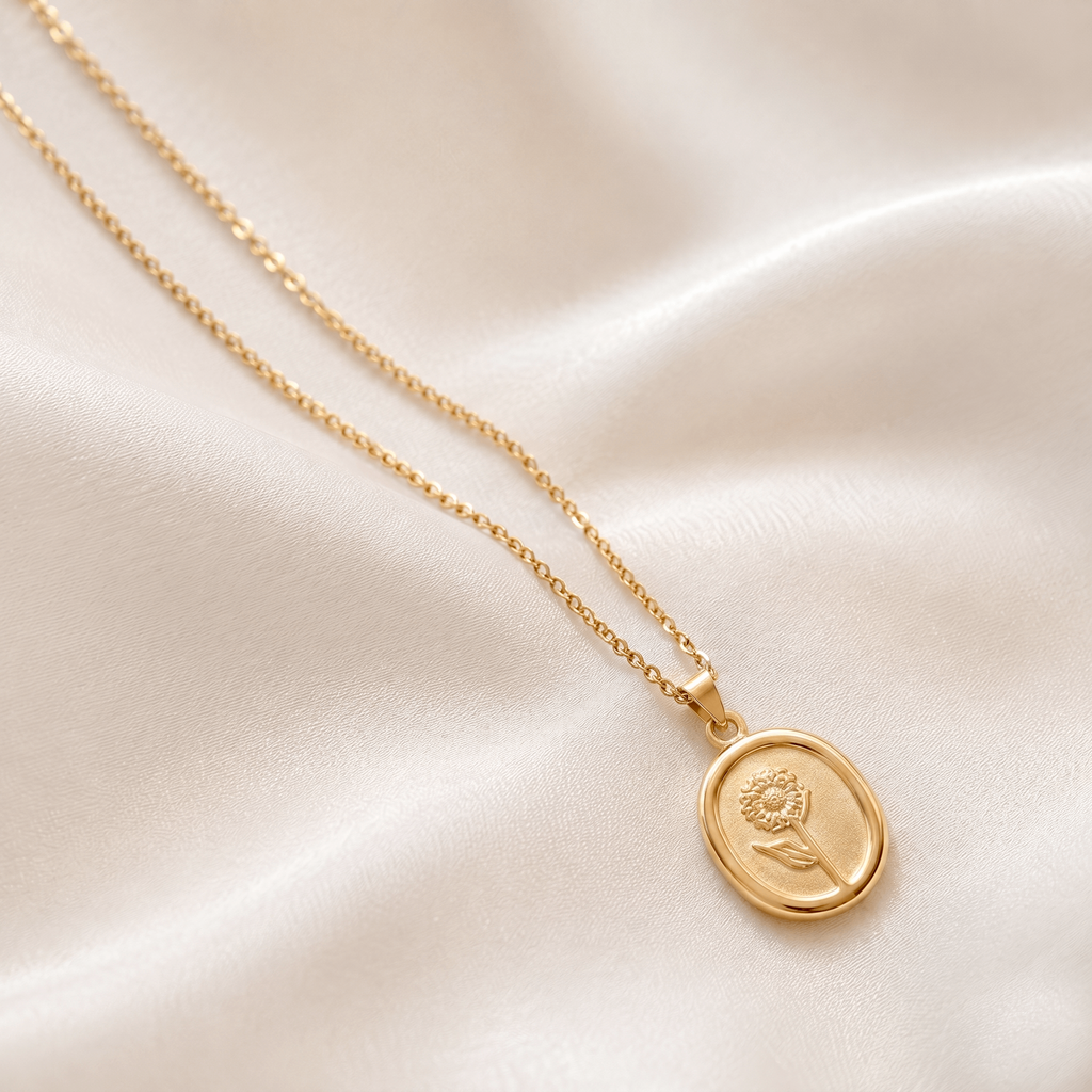 GOLDEN FLORAL PENDANT