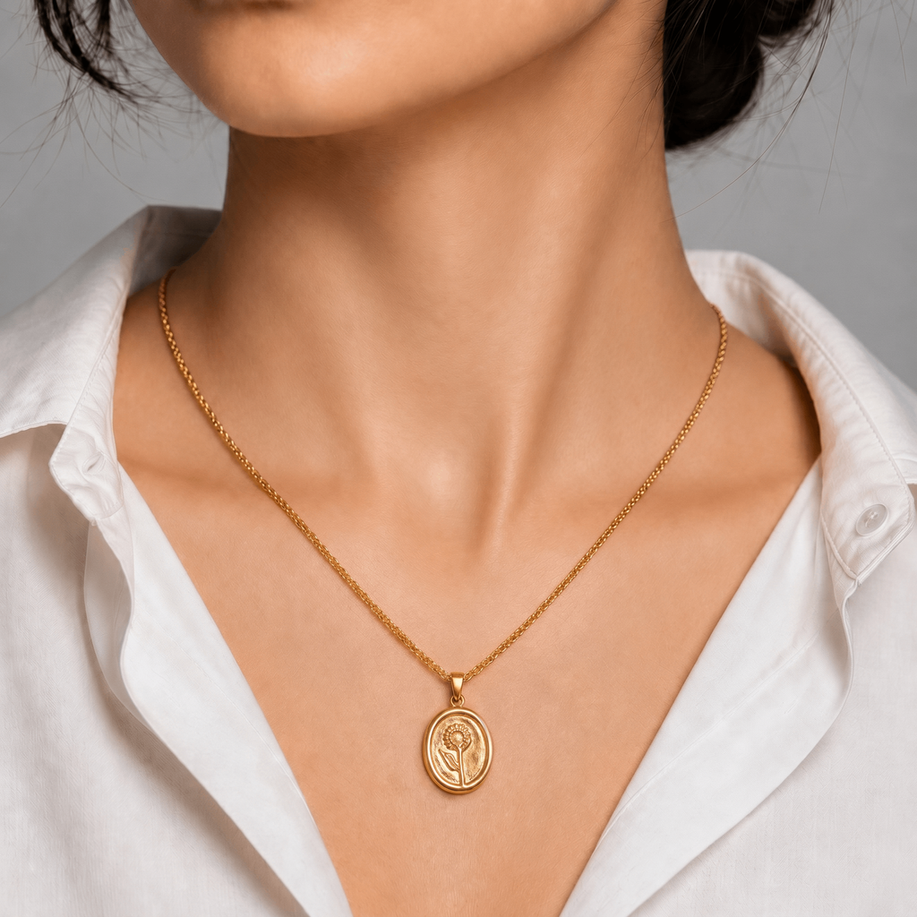 GOLDEN FLORAL PENDANT