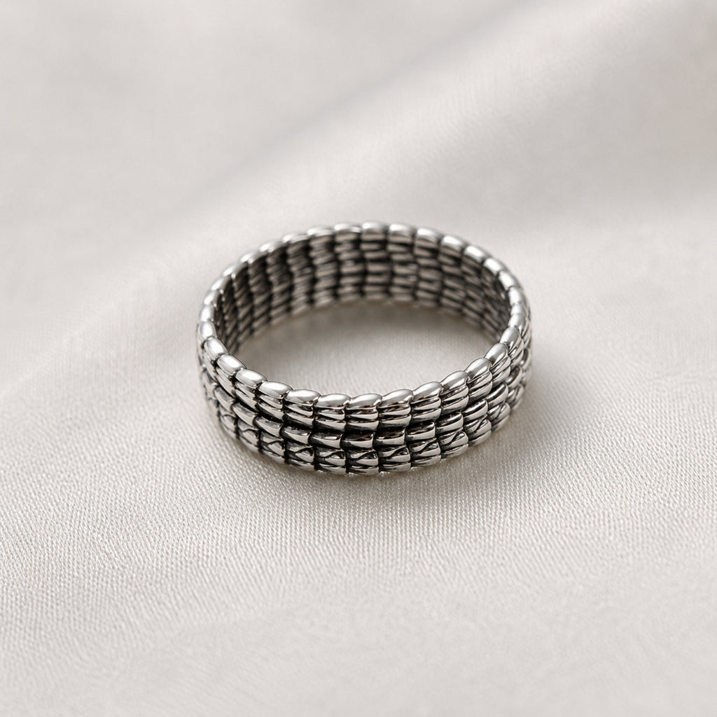 SILVER VANGUARD