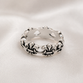 FLEUR-DE-LIS LINK