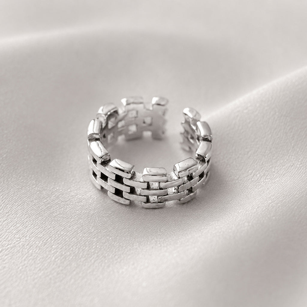 VALOR RING