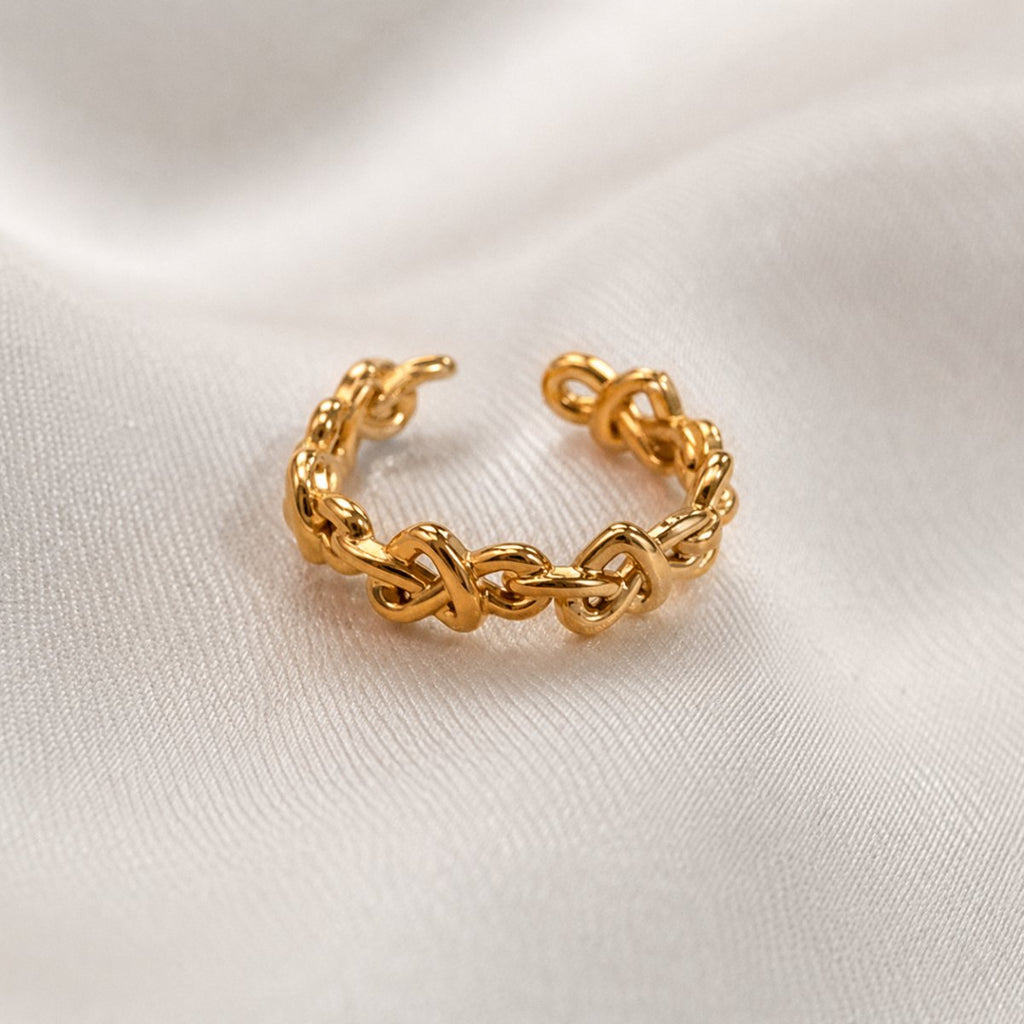 ETERNAL KNOT